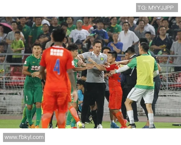 足球联赛裁判判罚争议事件汇总